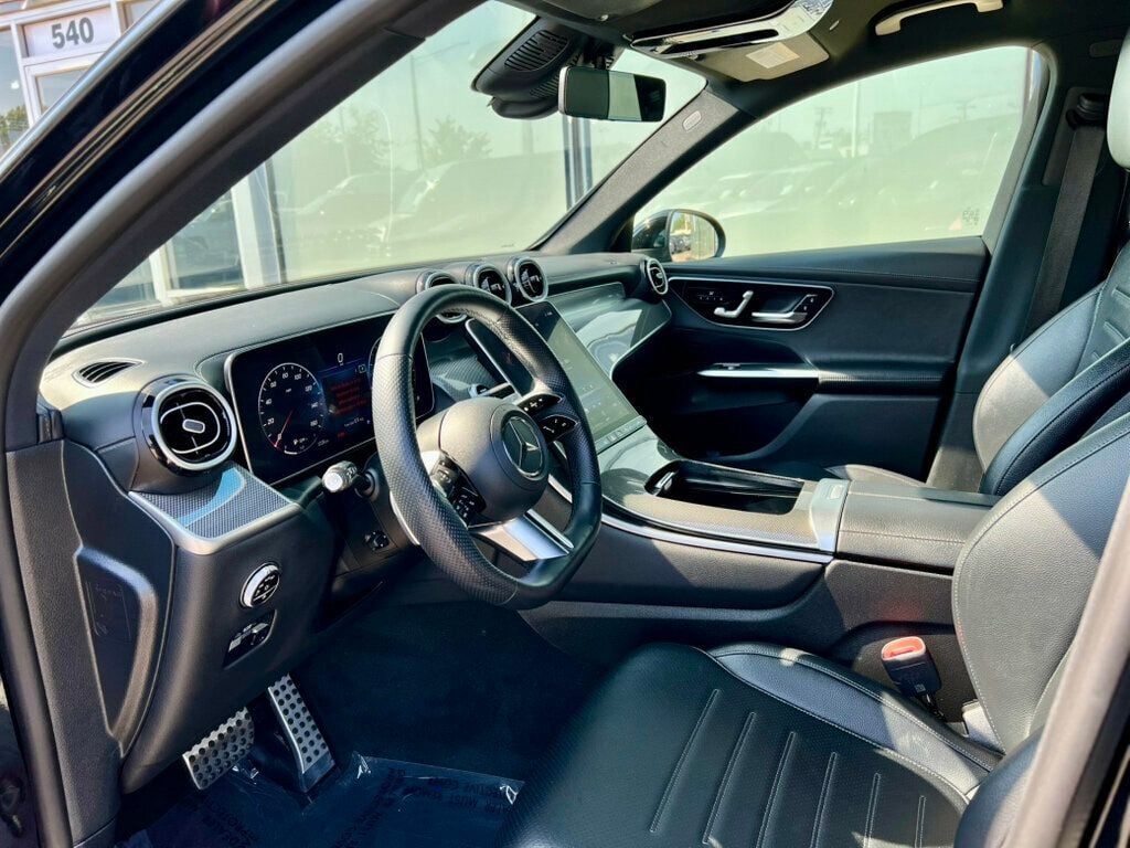 2024 Mercedes Benz GLC 300 4MATIC photo 13