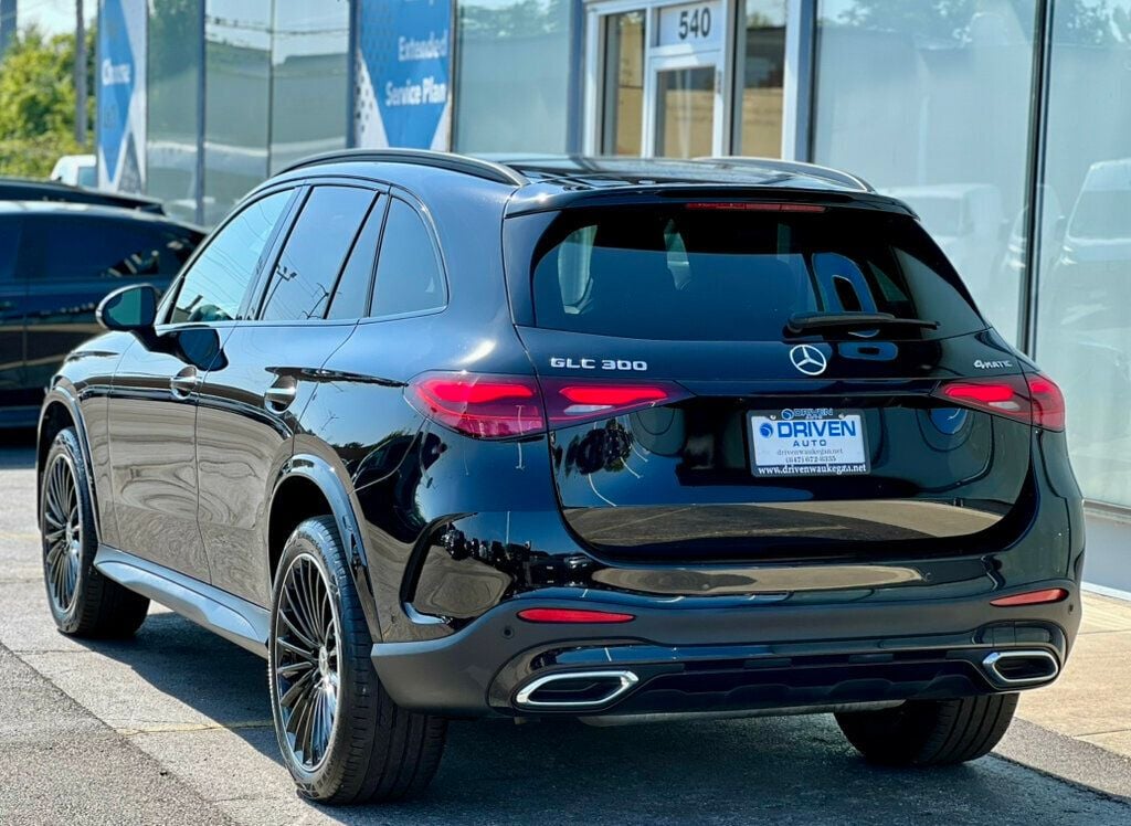 2024 Mercedes Benz GLC 300 4MATIC photo 33