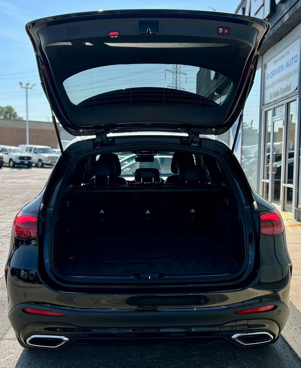 2024 Mercedes Benz GLC 300 4MATIC photo 7