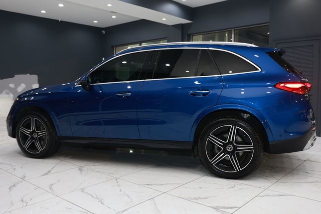2024 Mercedes-Benz GLC GLC 300 4MATIC SUV - 22986645 - 4