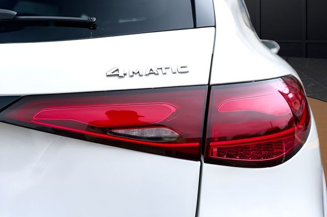 2024 Mercedes-Benz GLC GLC 300 4MATIC SUV - 23005051 - 12