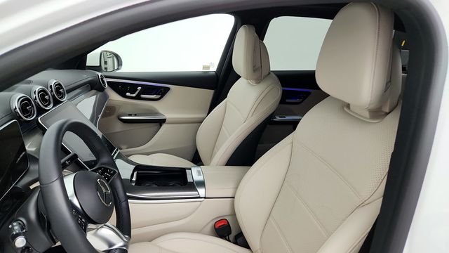 2024 Mercedes-Benz GLC GLC 300 4MATIC SUV w/ Nappa Leather, Driver Assist. & Pano Roof - 22942290 - 18