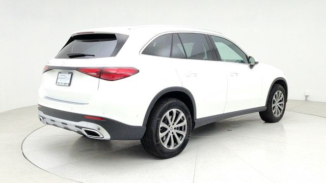 2024 Mercedes-Benz GLC GLC 300 4MATIC SUV w/ Nappa Leather, Driver Assist. & Pano Roof - 22942290 - 4