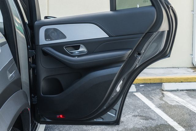 2024 Mercedes-Benz GLE AMG GLE 63 S 4MATIC+ Coupe - 22927827 - 36