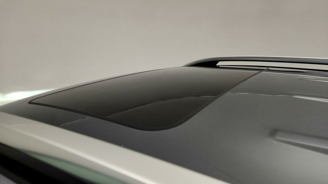 2024 Mercedes-Benz GLE GLE 450 4MATIC SUV, Exclusive w/ AMG Line Exterior & 21'' Wheels - 23014271 - 9