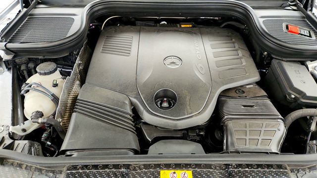 2024 Mercedes-Benz GLE GLE 450 4MATIC SUV, Exclusive w/ AMG Line Exterior & 21'' Wheels - 23014271 - 26