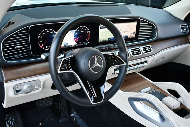 2024 Mercedes-Benz GLE GLE 450 4MATIC SUV W/Exclusive Trim & Winter Packages - 22941511 - 12