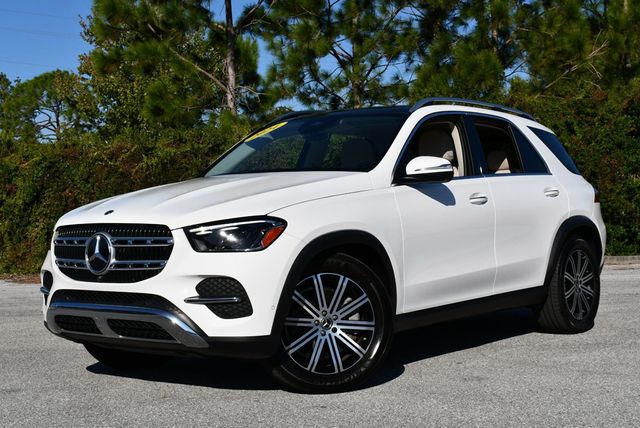2024 Mercedes-Benz GLE GLE 450 4MATIC SUV W/Exclusive Trim & Winter Packages - 22941511 - 23