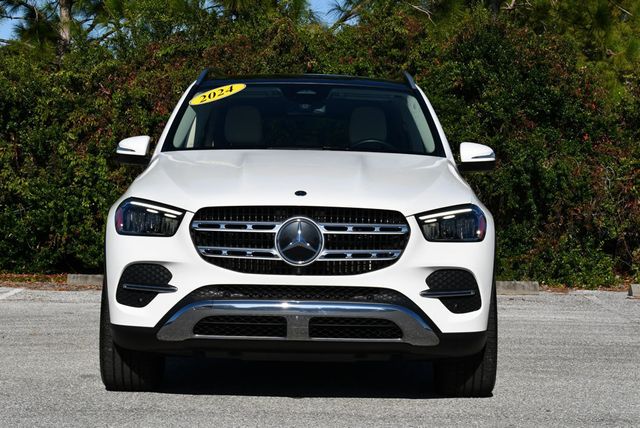 2024 Mercedes-Benz GLE GLE 450 4MATIC SUV W/Exclusive Trim & Winter Packages - 22941511 - 32