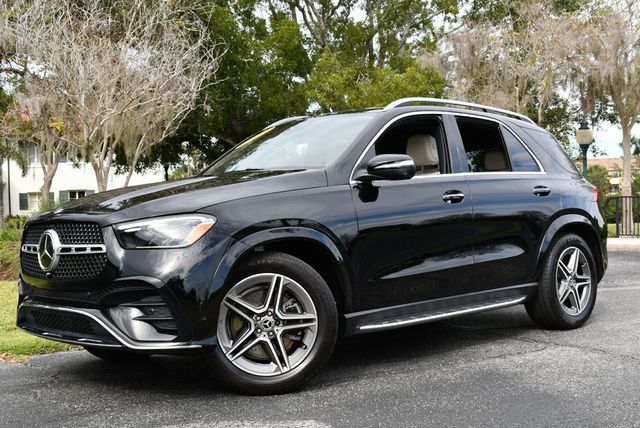 2024 Mercedes-Benz GLE GLE 450 4MATIC SUV W/Exclusive Trim & Winter Packages - 22953982 - 22