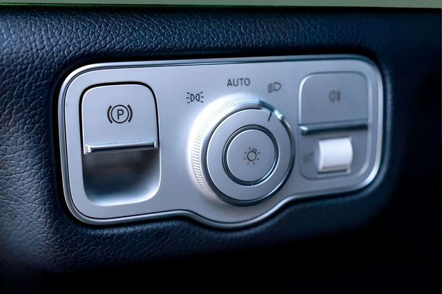 2024 Mercedes-Benz GLE GLE 450e Plug-In Hybrid 4MATIC SUV - 23006546 - 33