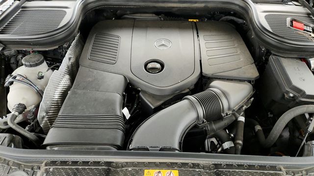 2024 Mercedes-Benz GLE GLE 450e Plug-In Hybrid 4MATIC SUV, Exclusive w/ Pano. Sunroof - 22942130 - 25