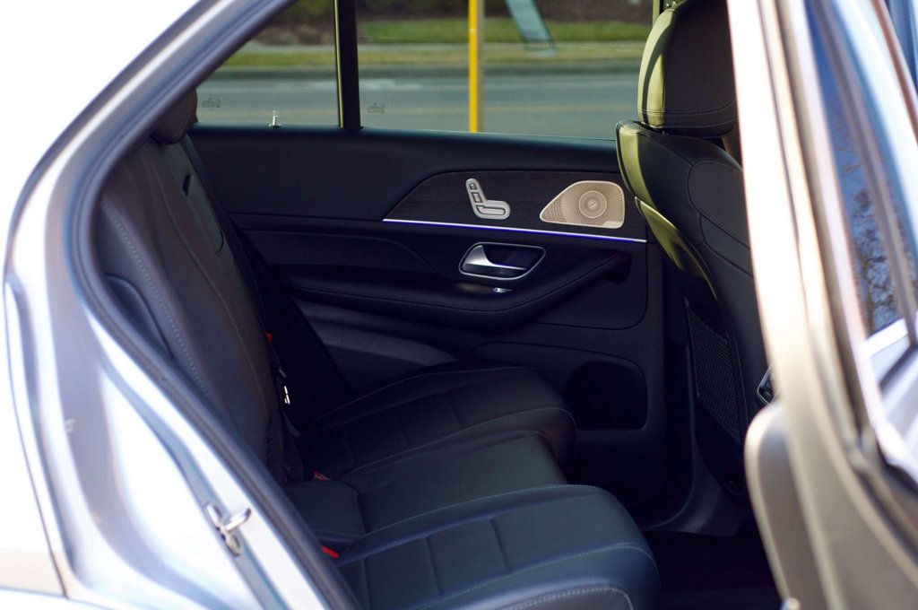 2024 Mercedes-Benz GLE MSRP$84600/4MATIC/DriverAssistancePkg/AMGLine/3rdRowSeating - 22981289 - 40