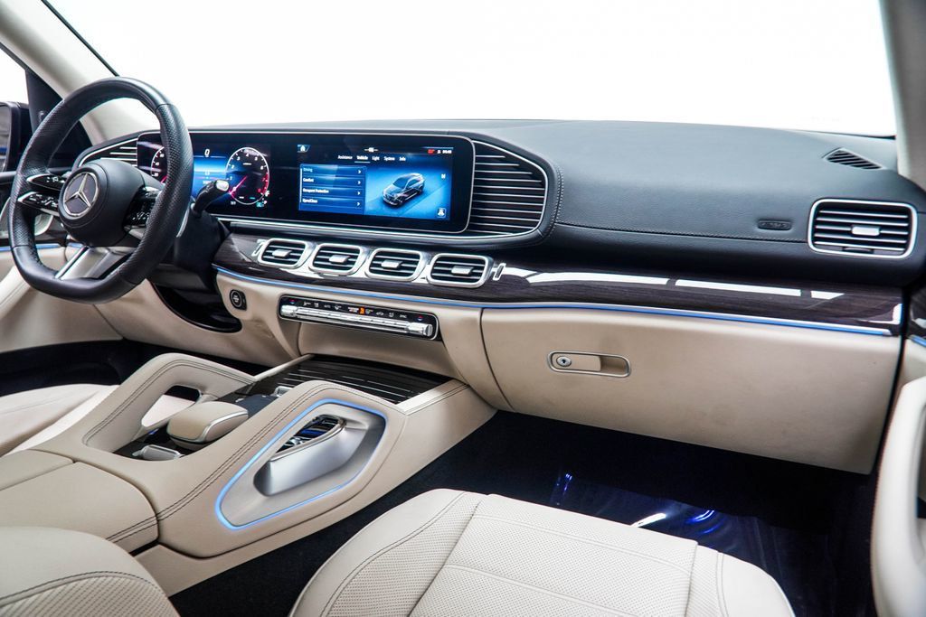 Mercedes-Benz GLS GLS 450 photo 26