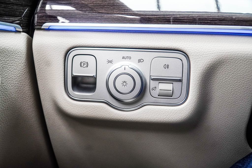 Mercedes-Benz GLS GLS 450 photo 39
