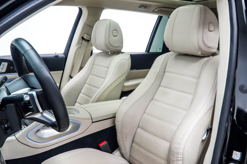 Mercedes-Benz GLS GLS 450 photo 46