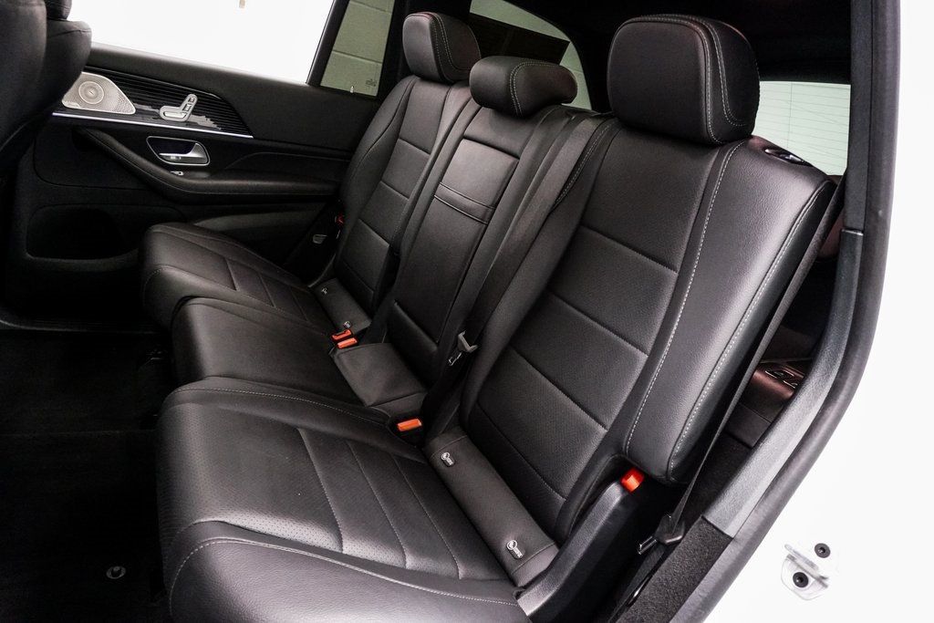 2024 Mercedes Benz GLS 450 4MATIC photo 18