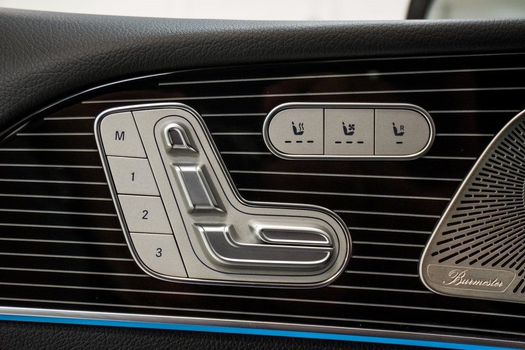 2024 Mercedes Benz GLS 450 4MATIC photo 35