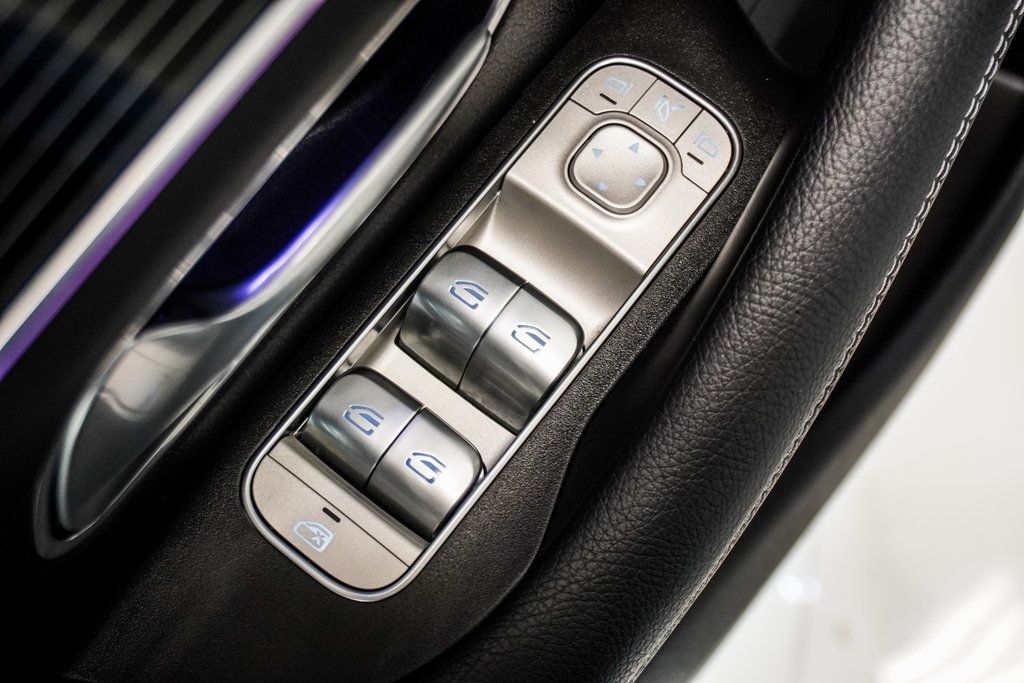 2024 Mercedes Benz GLS 450 4MATIC photo 36