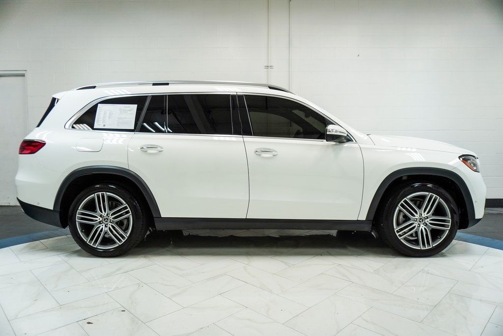 2024 Mercedes Benz GLS 450 4MATIC photo 8