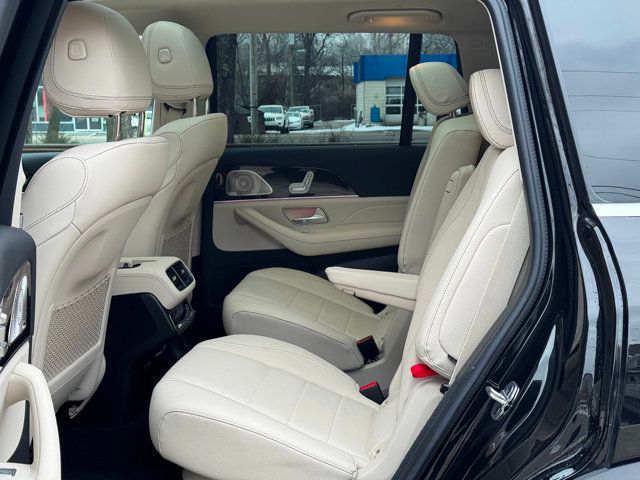 2024 Mercedes-Benz GLS LocalTrade/4MATIC/Heated&CooledSeats/2ndRowCaptains/NAV - 22976151 - 16