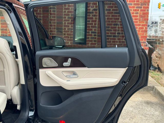 2024 Mercedes-Benz GLS LocalTrade/4MATIC/Heated&CooledSeats/2ndRowCaptains/NAV - 22976151 - 18