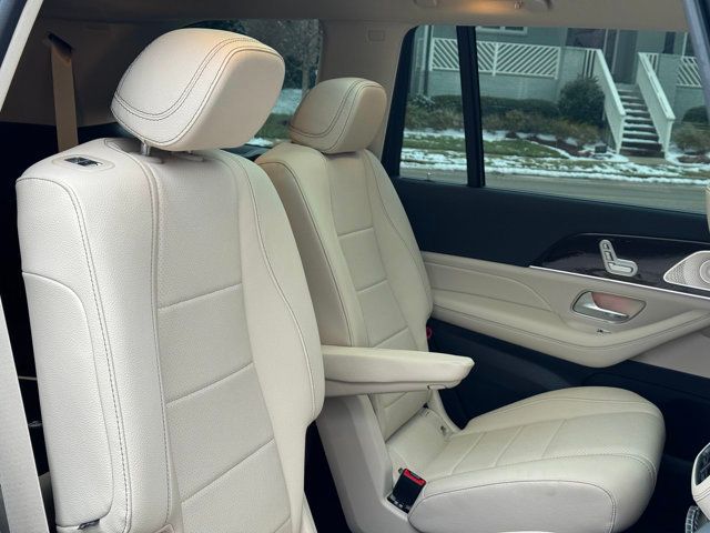 2024 Mercedes-Benz GLS LocalTrade/4MATIC/Heated&CooledSeats/2ndRowCaptains/NAV - 22976151 - 20