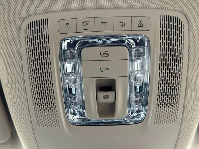 2024 Mercedes-Benz GLS LocalTrade/4MATIC/Heated&CooledSeats/2ndRowCaptains/NAV - 22976151 - 28