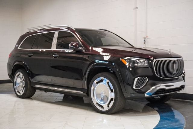 2024 Mercedes-Benz GLS Maybach GLS 600's photo