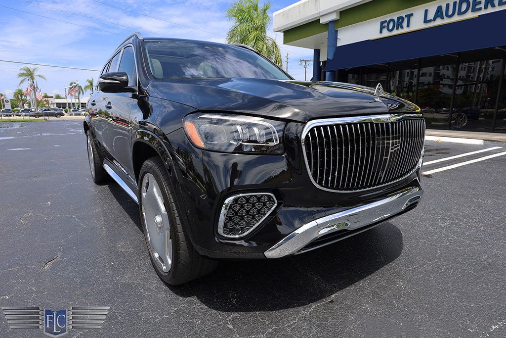 2024 Mercedes-Benz GLS Maybach GLS 600 4MATIC SUV - 22572081 - 10