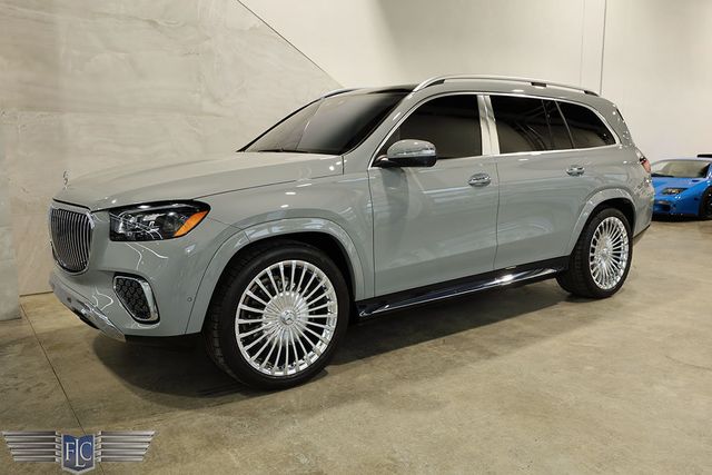 2024 Mercedes-Benz GLS Maybach GLS 600 4MATIC SUV - 22757936 - 3