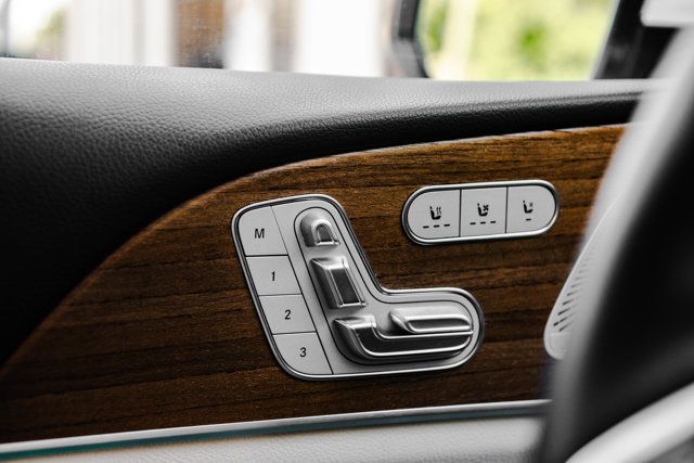 2024 Mercedes-Benz GLS MSRP$90125/4MATIC/SoftCloseDoors/BlindSpotMonitor/360Camera/NAV - 23058727 - 32