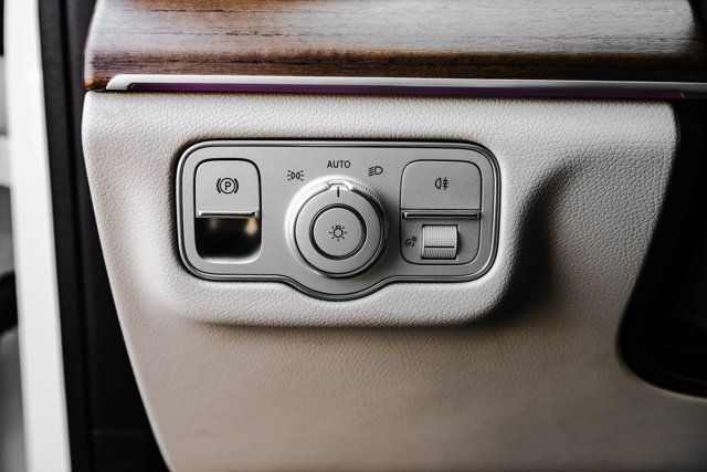 2024 Mercedes-Benz GLS MSRP$90125/4MATIC/SoftCloseDoors/BlindSpotMonitor/360Camera/NAV - 23058727 - 37