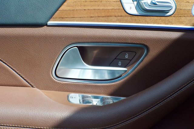 2024 Mercedes-Benz GLS MSRP$95745/4MATIC/NightPkg/AMGLineExterior/PanoramicRoof - 22989596 - 34