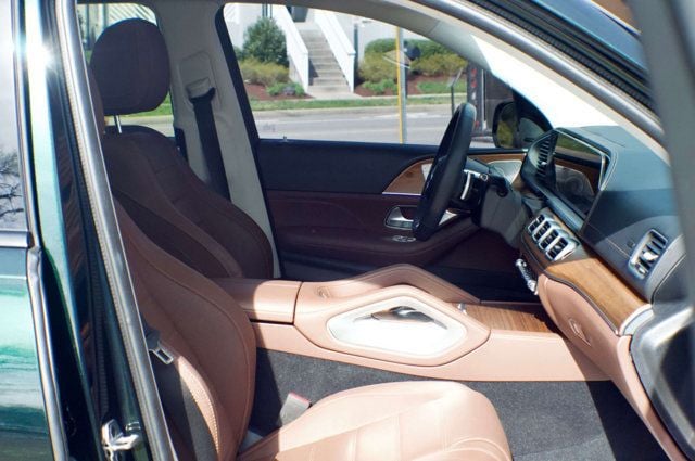 2024 Mercedes-Benz GLS MSRP$95745/4MATIC/NightPkg/AMGLineExterior/PanoramicRoof - 22989596 - 45