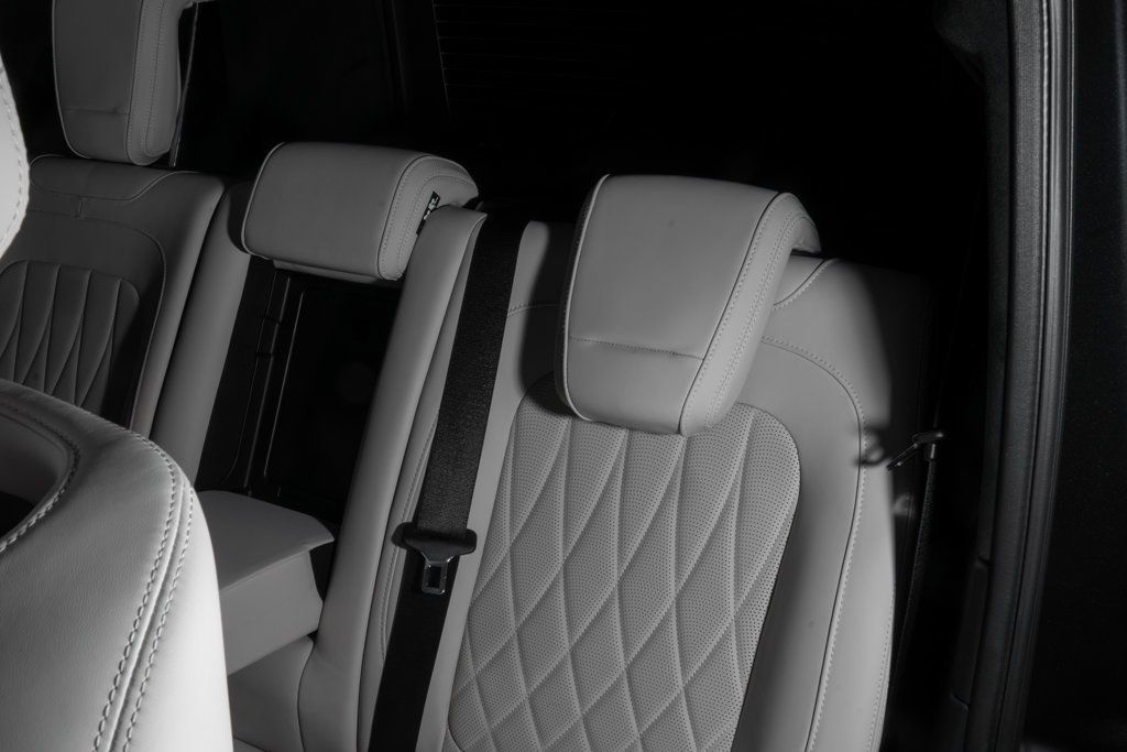 2024 Mercedes Benz G 550 photo 19