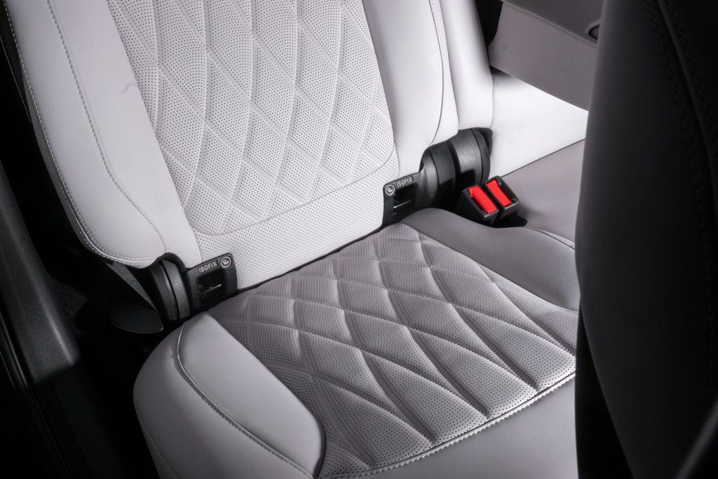 2024 Mercedes Benz G 550 photo 22