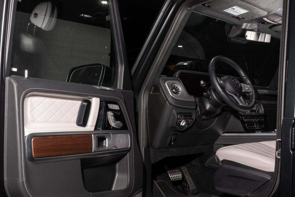 2024 Mercedes Benz G 550 photo 23