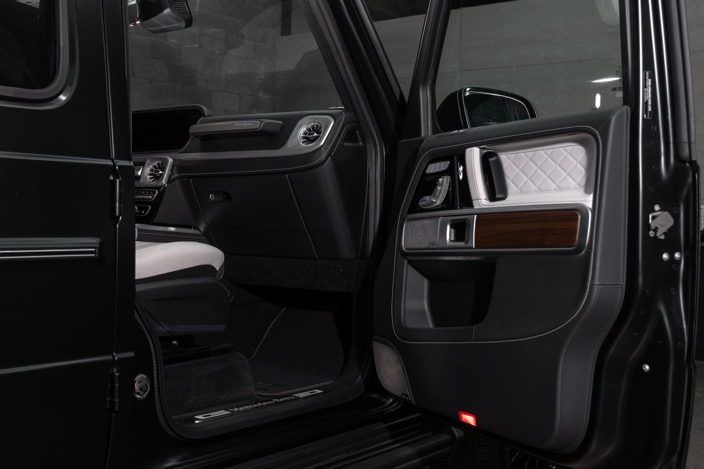 2024 Mercedes Benz G 550 photo 26