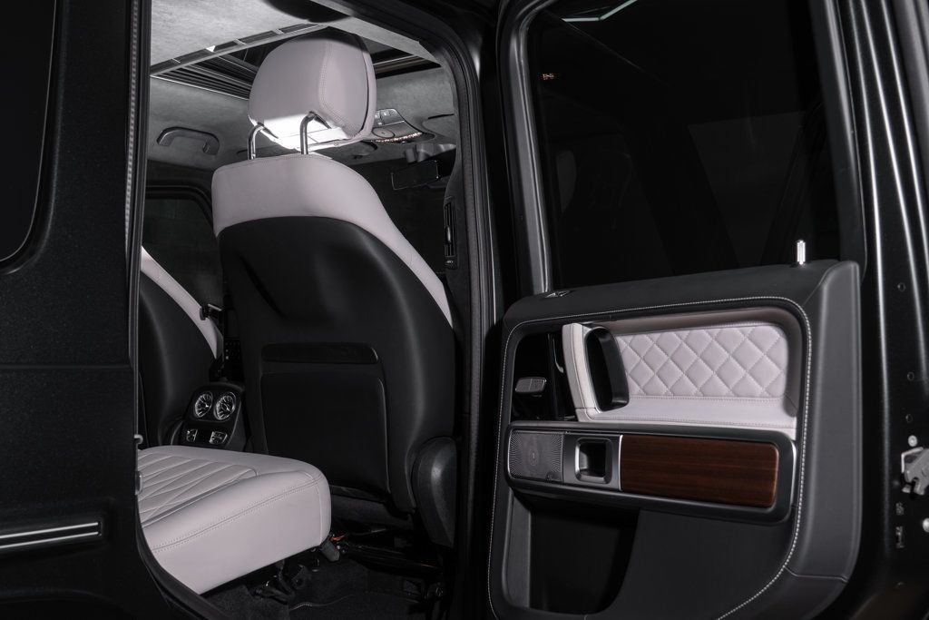 2024 Mercedes Benz G 550 photo 32