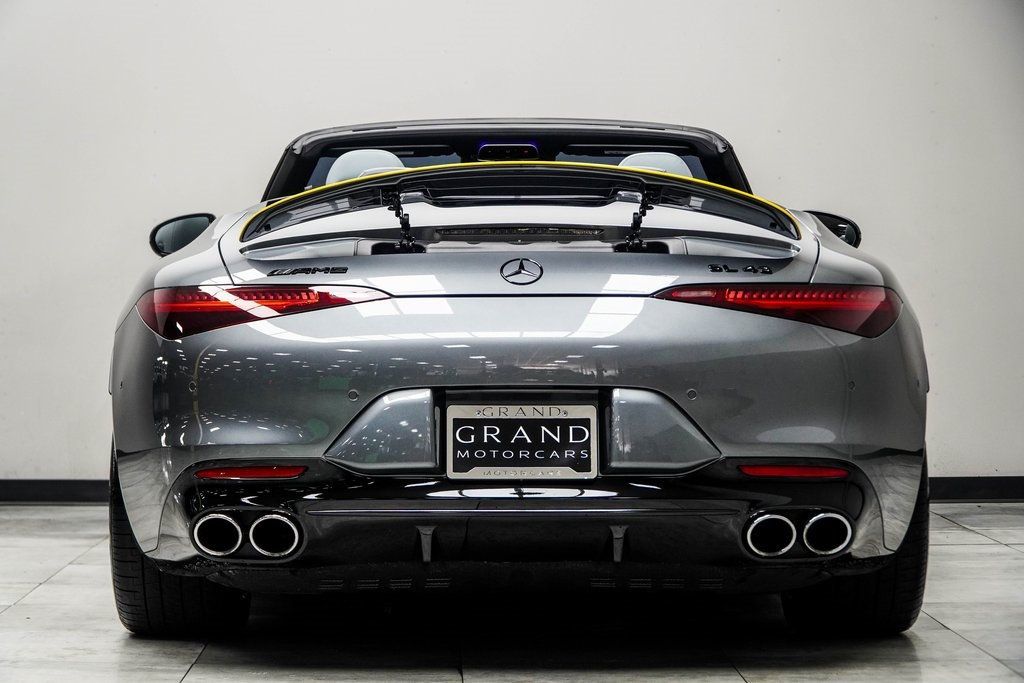 2024 Mercedes Benz SL AMG 43 photo 10