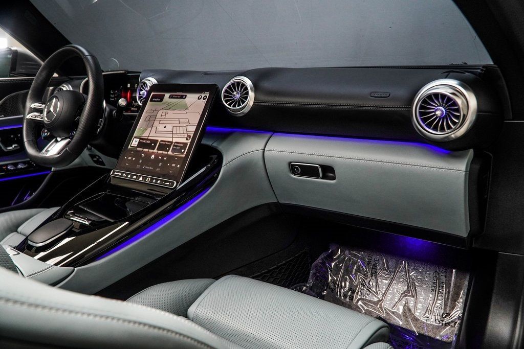 2024 Mercedes Benz SL AMG 43 photo 15