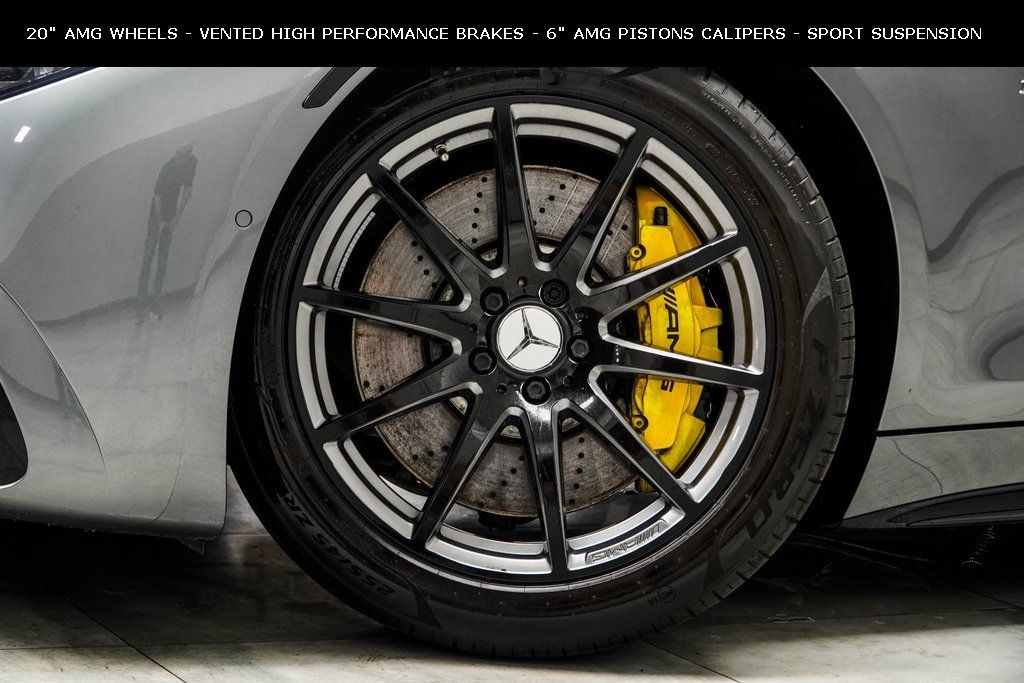 2024 Mercedes Benz SL AMG 43 photo 3