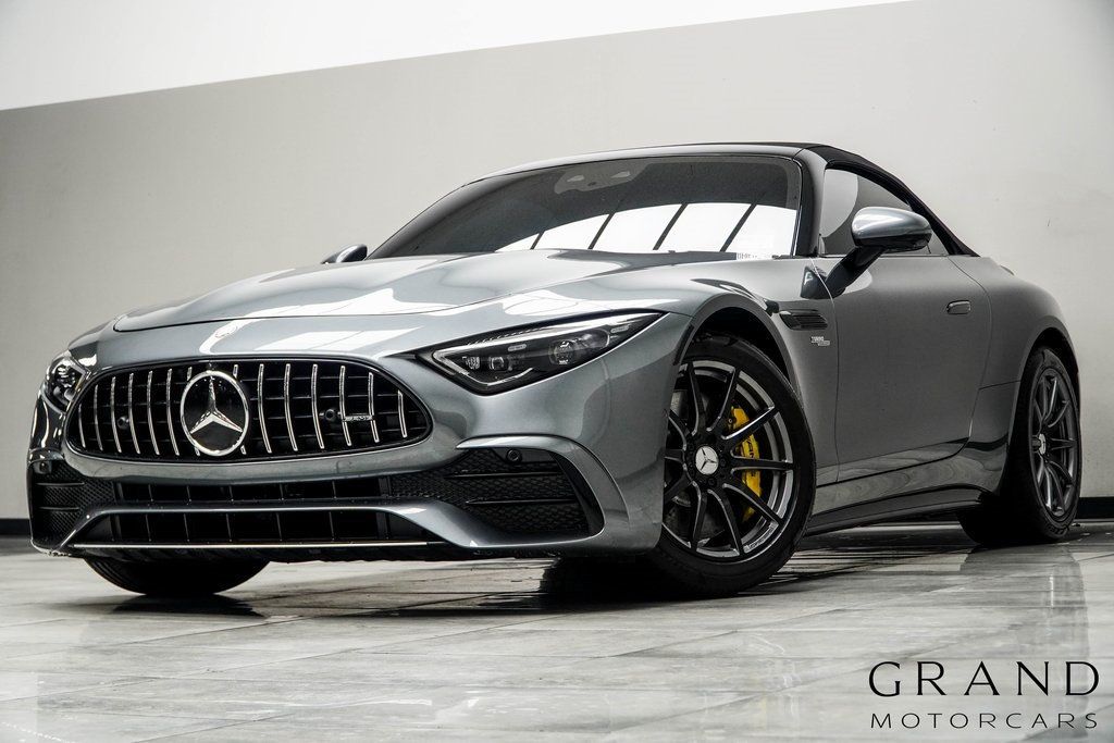 2024 Mercedes Benz SL AMG 43 photo 7
