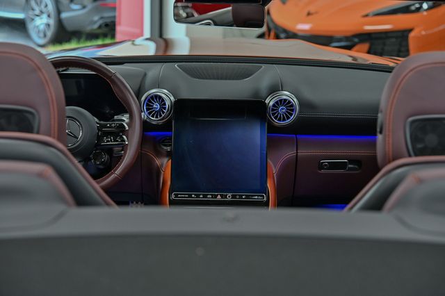 2024 Mercedes-Benz SL AMG SL 63 Roadster - 22943794 - 25