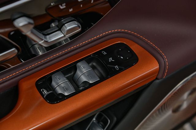 2024 Mercedes-Benz SL AMG SL 63 Roadster - 22943794 - 30