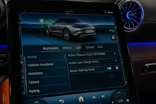 2024 Mercedes-Benz SL AMG SL 63 Roadster - 22943794 - 44