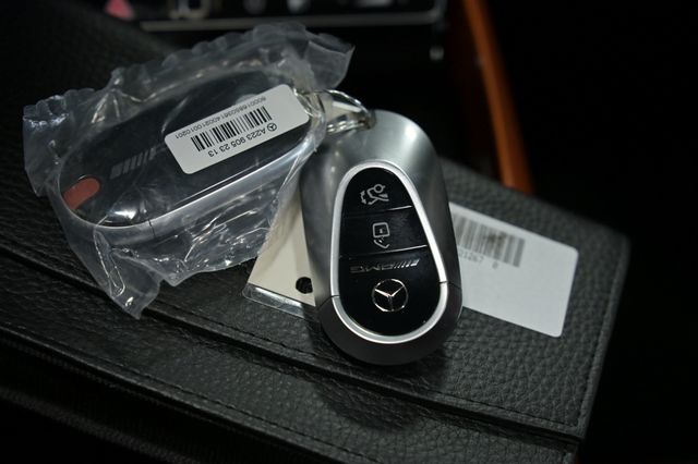 2024 Mercedes-Benz SL AMG SL 63 Roadster - 23074955 - 75