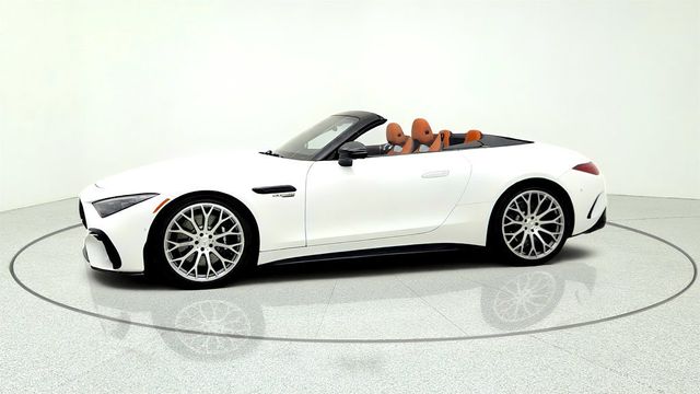 2024 Mercedes-Benz SL AMG SL 63 Roadster w/ C Fiber, Night Plus, Aero & Driver Assist - 23057502 - 7