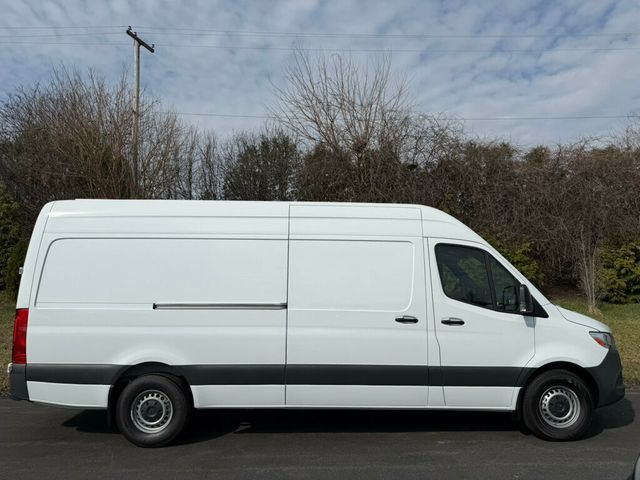 2024 Mercedes-Benz Sprinter Cargo Van 2500 High Roof I4 Diesel HO 170" RWD - 22987936 - 10